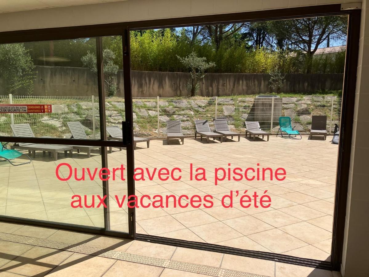 Superbe Appartement A Uzes Avec Place De Parking المظهر الخارجي الصورة